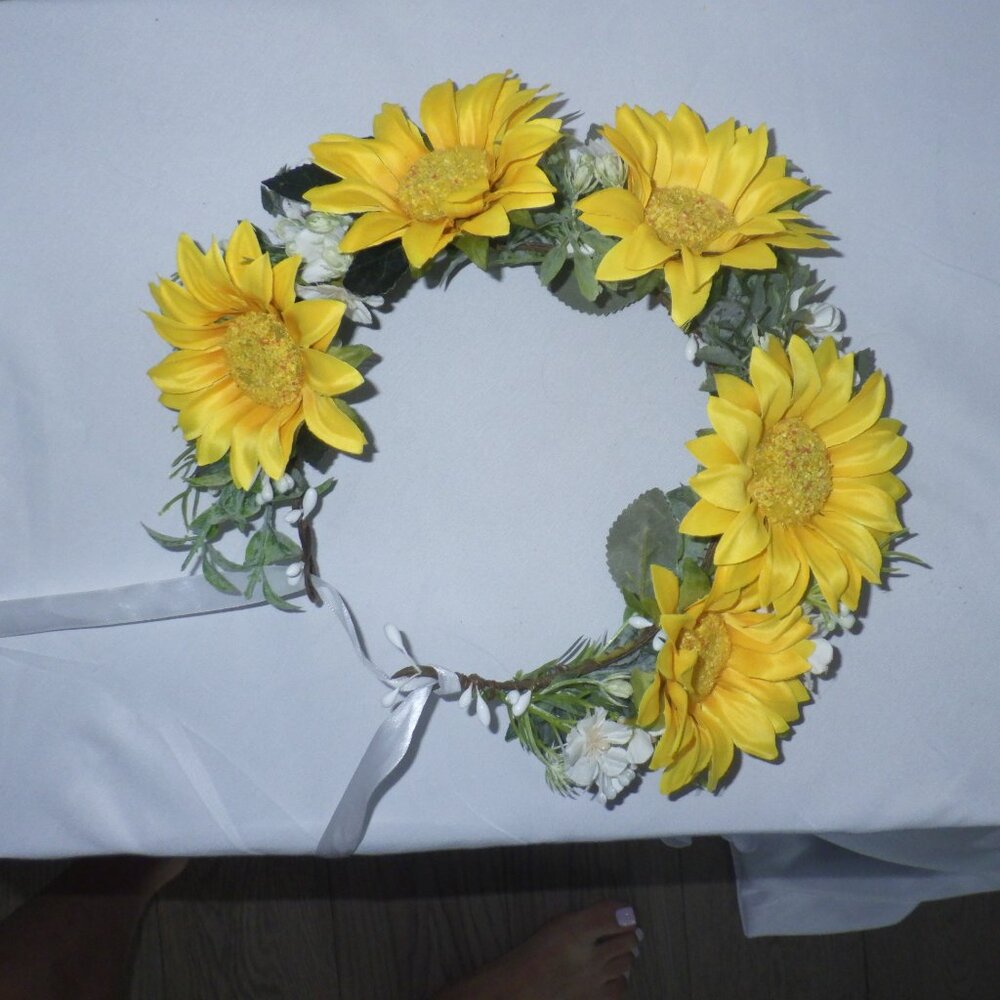 Handmade Flower Crown - Picture 2 of 2